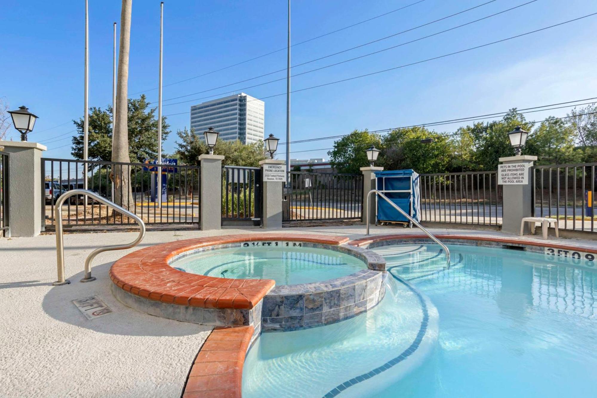 Comfort Suites Houston Nw - Vintage Park المظهر الخارجي الصورة
